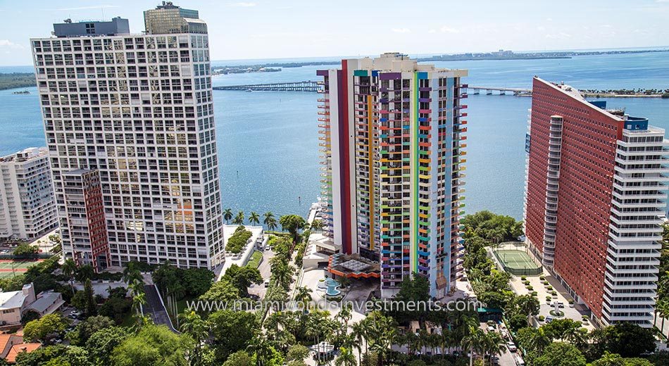 Villa Regina Condos in Brickell Miami