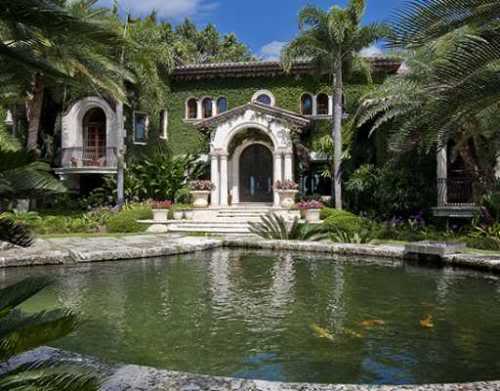 Backyard of LeBron James Coral Gables Home