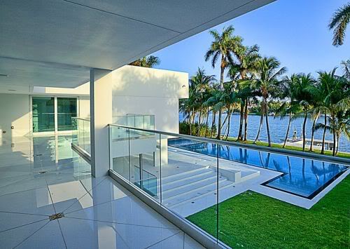 waterfront home in miami beach