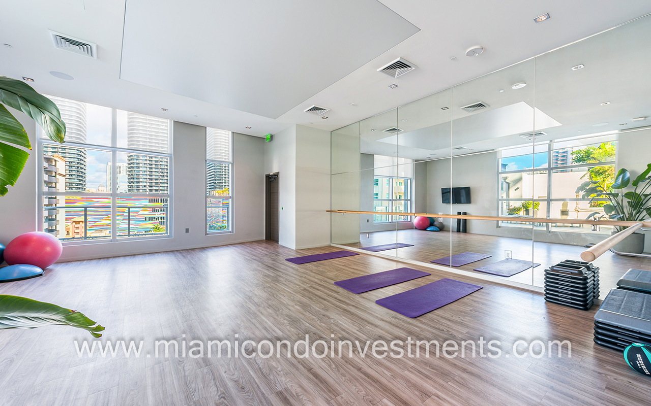 1100 Millecento yoga room