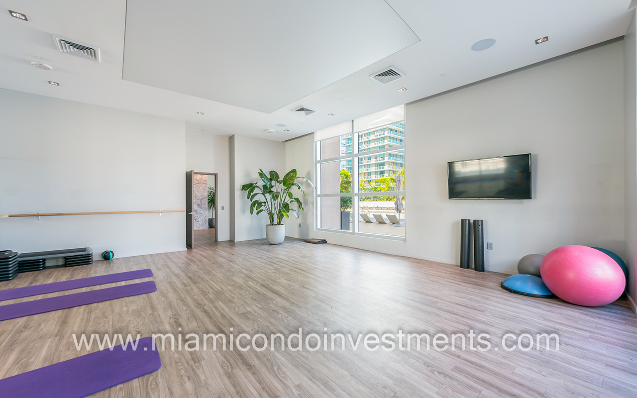 1100 Millecento yoga room 2