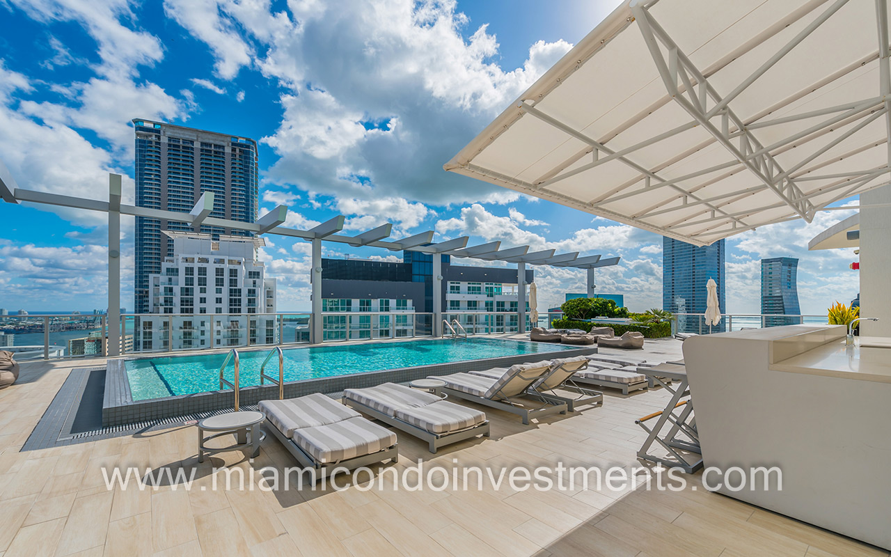 1100 Millecento rooftop pool 3
