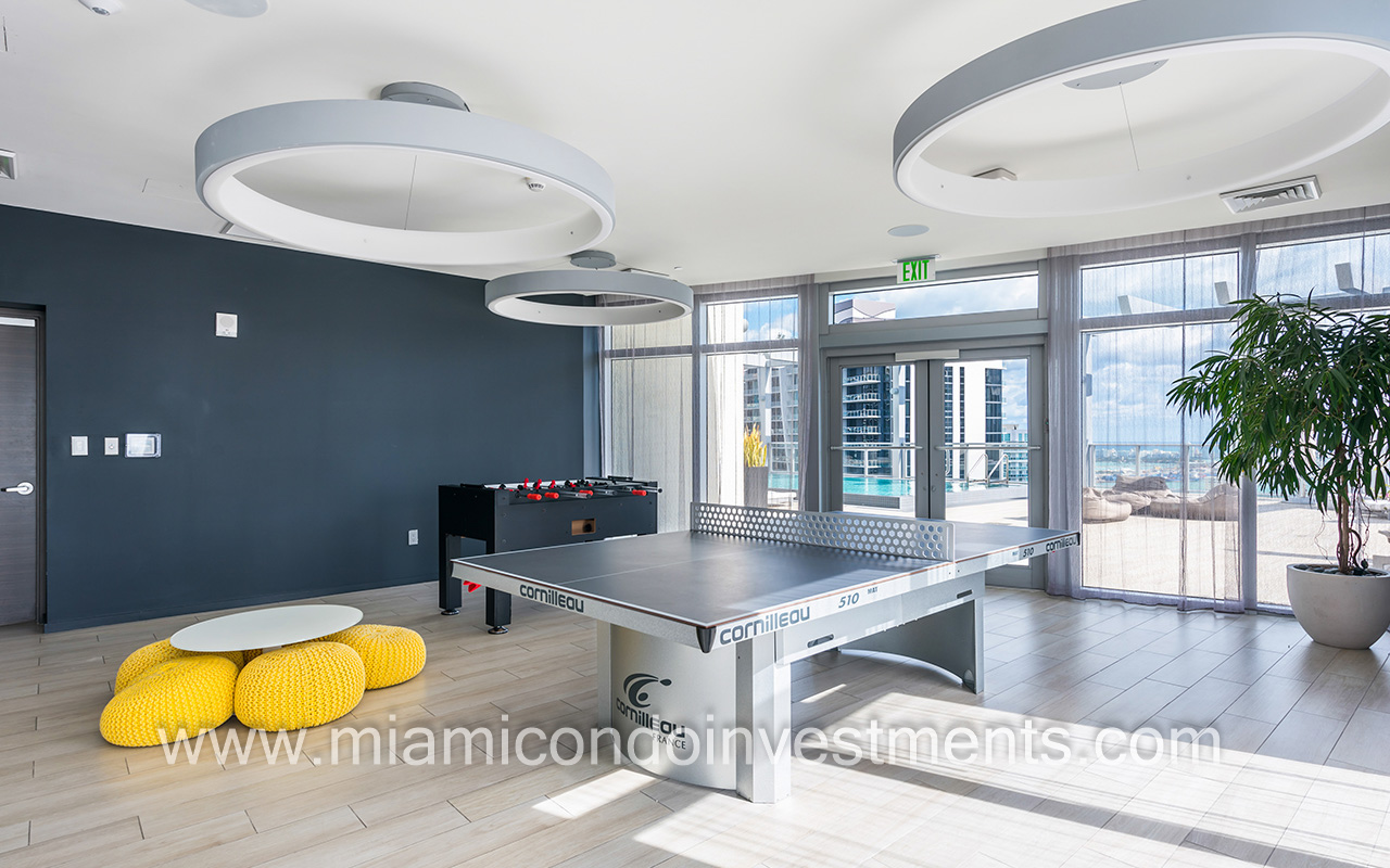 1100 Millecento rooftop game room 2