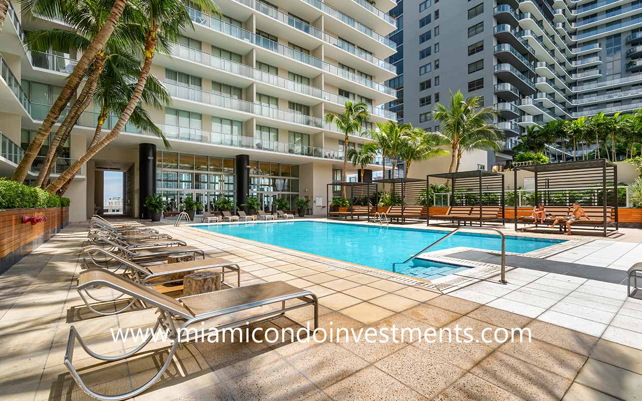 pool deck at midtown 2