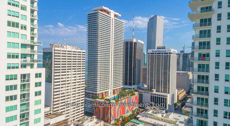 50 Biscayne condos aerial photo