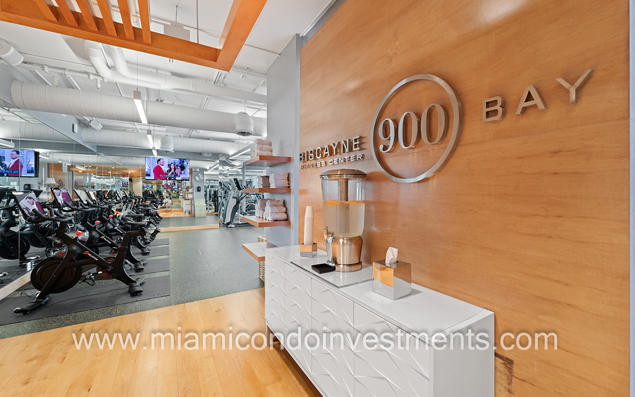 900 Biscayne Bay cardio room