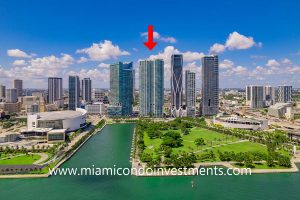 900 Biscayne Bay condominium Park West Miami