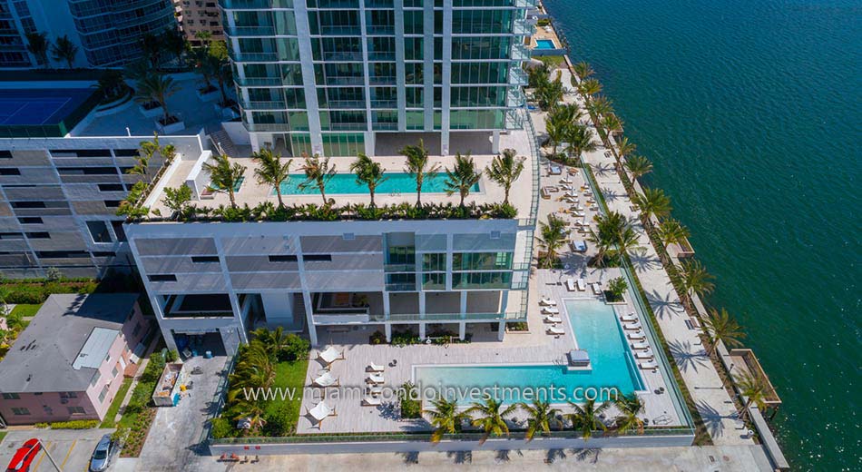 Biscayne Beach swimming pools