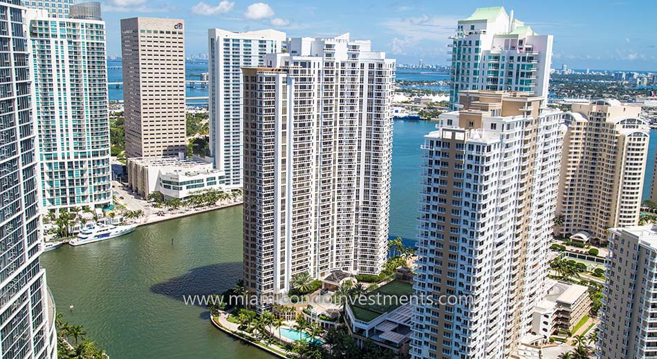 views from Carbonell Brickell Key condos