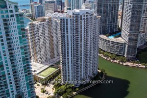 Carbonell condos in Miami Florida