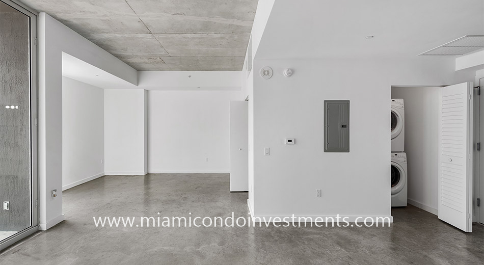 Centro condo in Downtown Miami