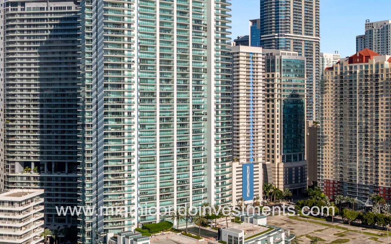 Jade at Brickell drone facing lower condo building exterior
