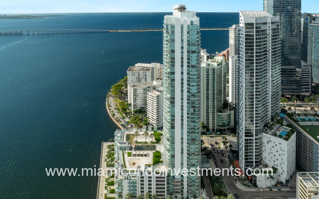 Jade at Brickell drone profile view of building on the bay
