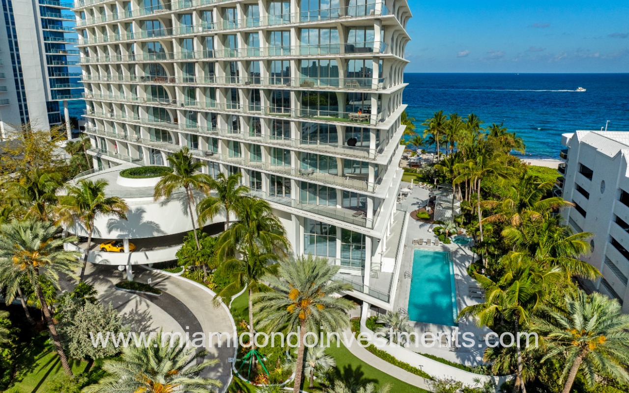 Jade Signature facing lower condo building exterior angle