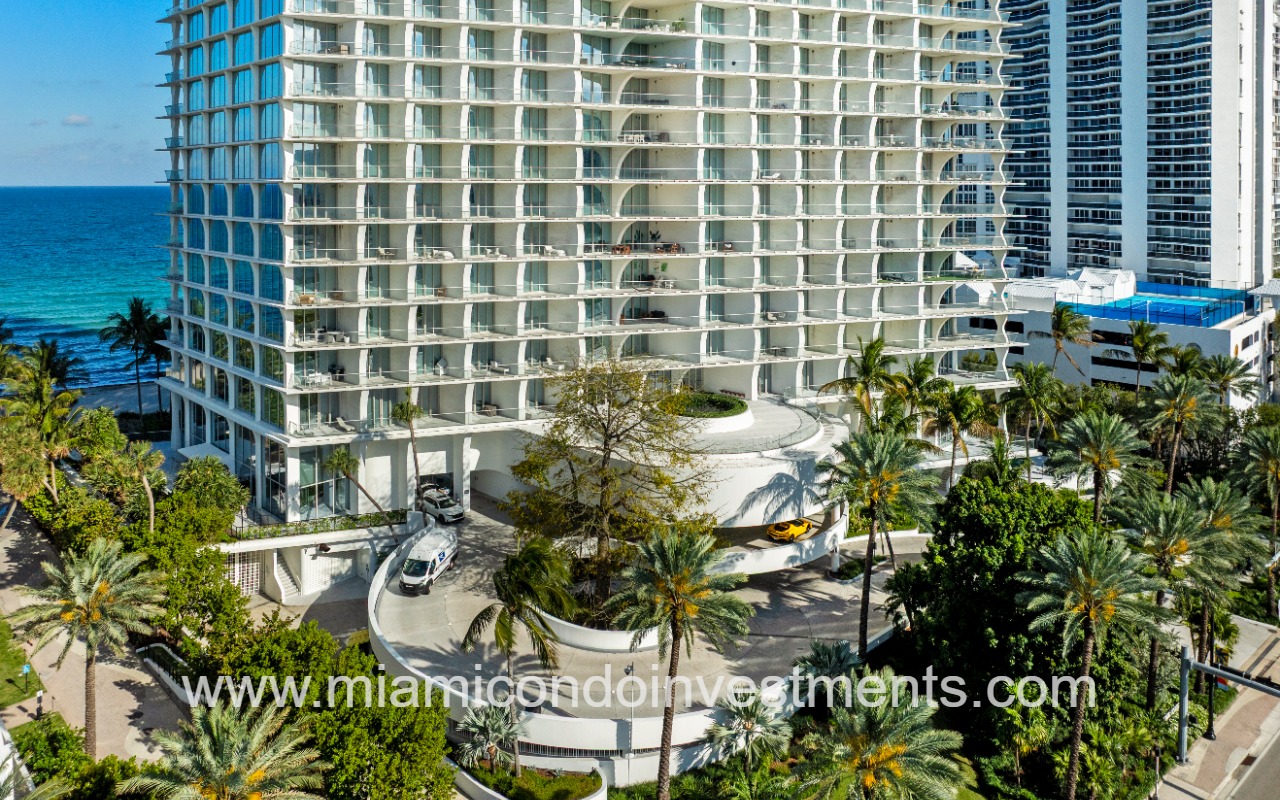 Jade Signature drone of condo building entry