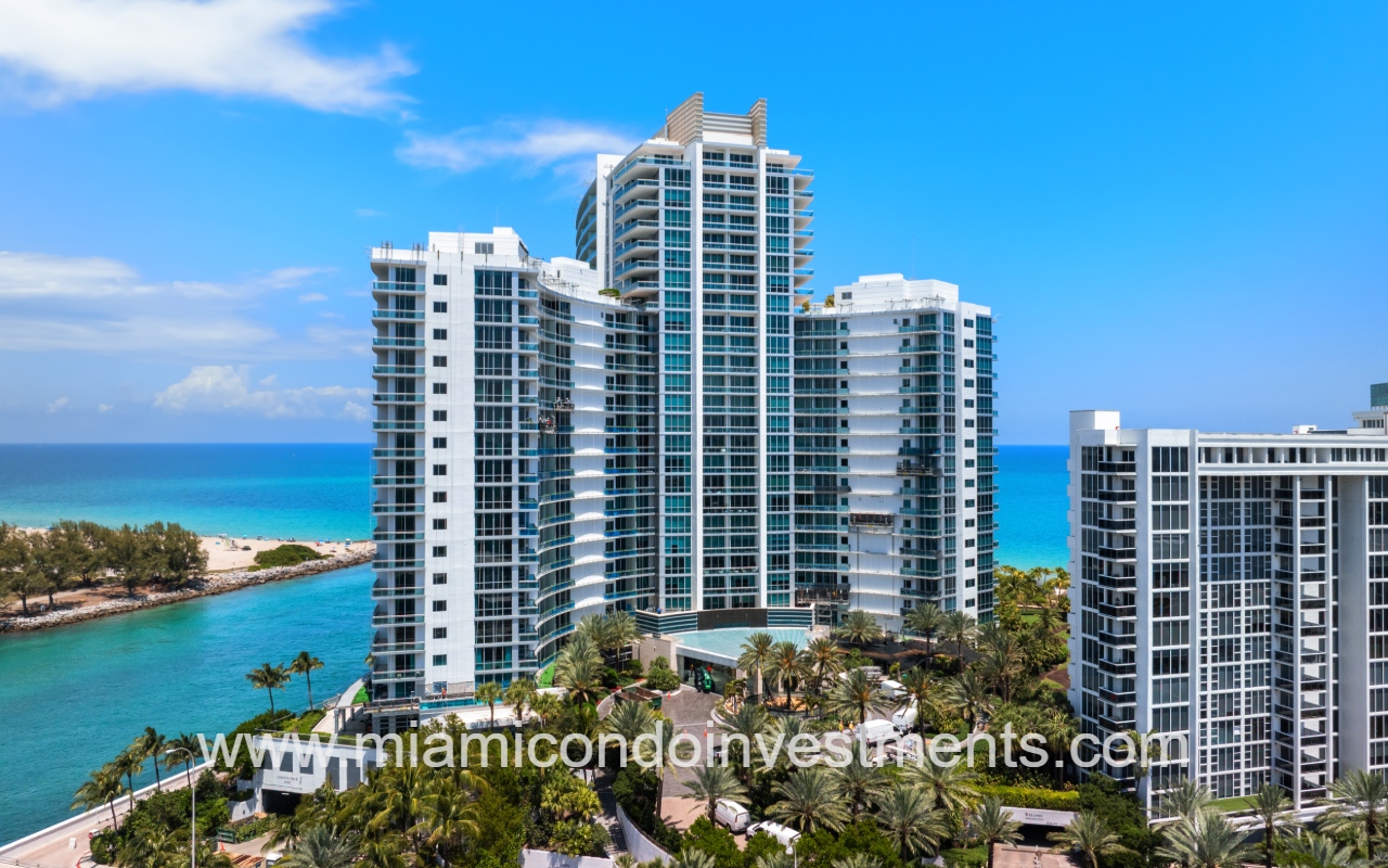 One Bal Harbour drone of front of condo building