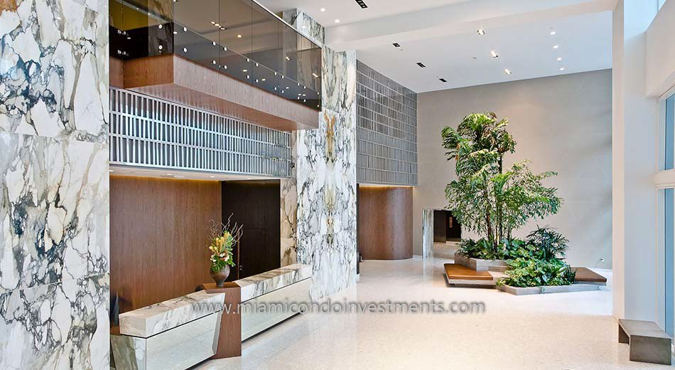 Paramount Bay condo miami lobby