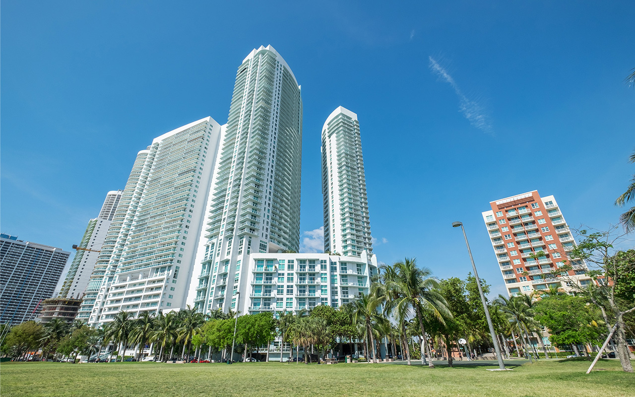 1900 N Bayshore Dr Miami FL 33137