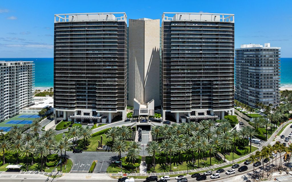 St Regis Bal Harbour Center images