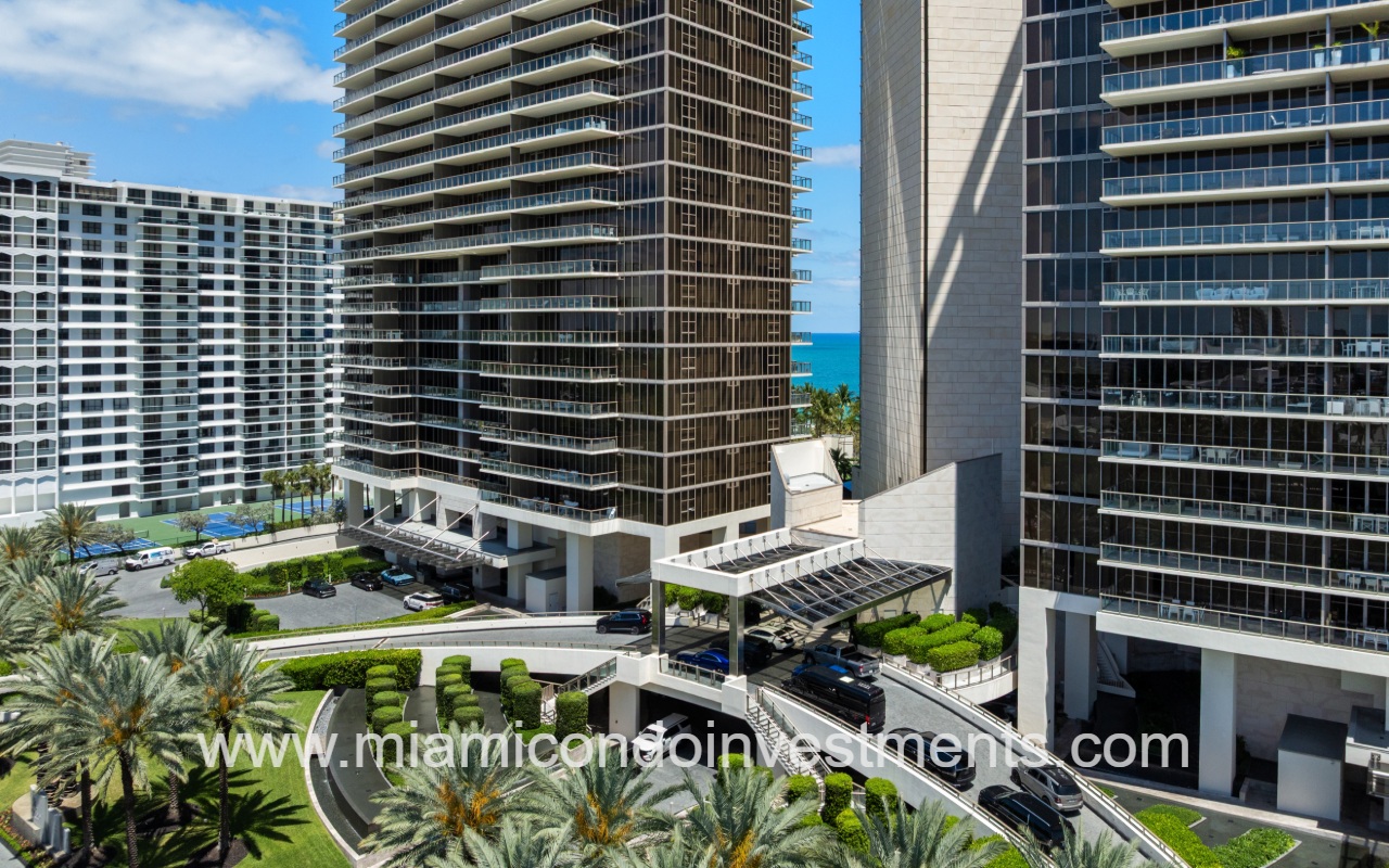St Regis Bal Harbour Center drone angle closeup condo building entry