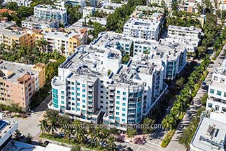 The Cosmopolitan condos miami beach