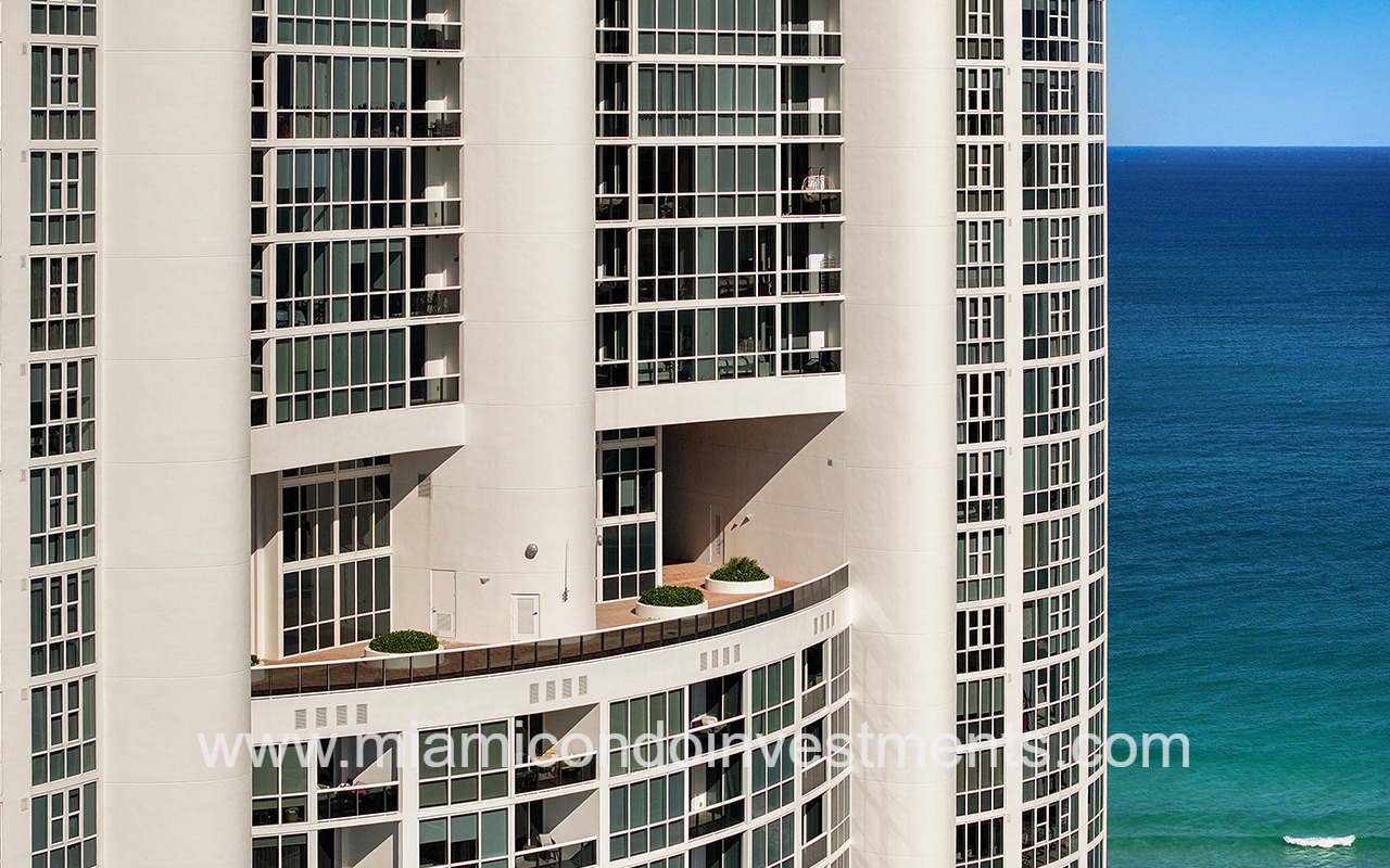 Trump Royale condo building with balconies closeup