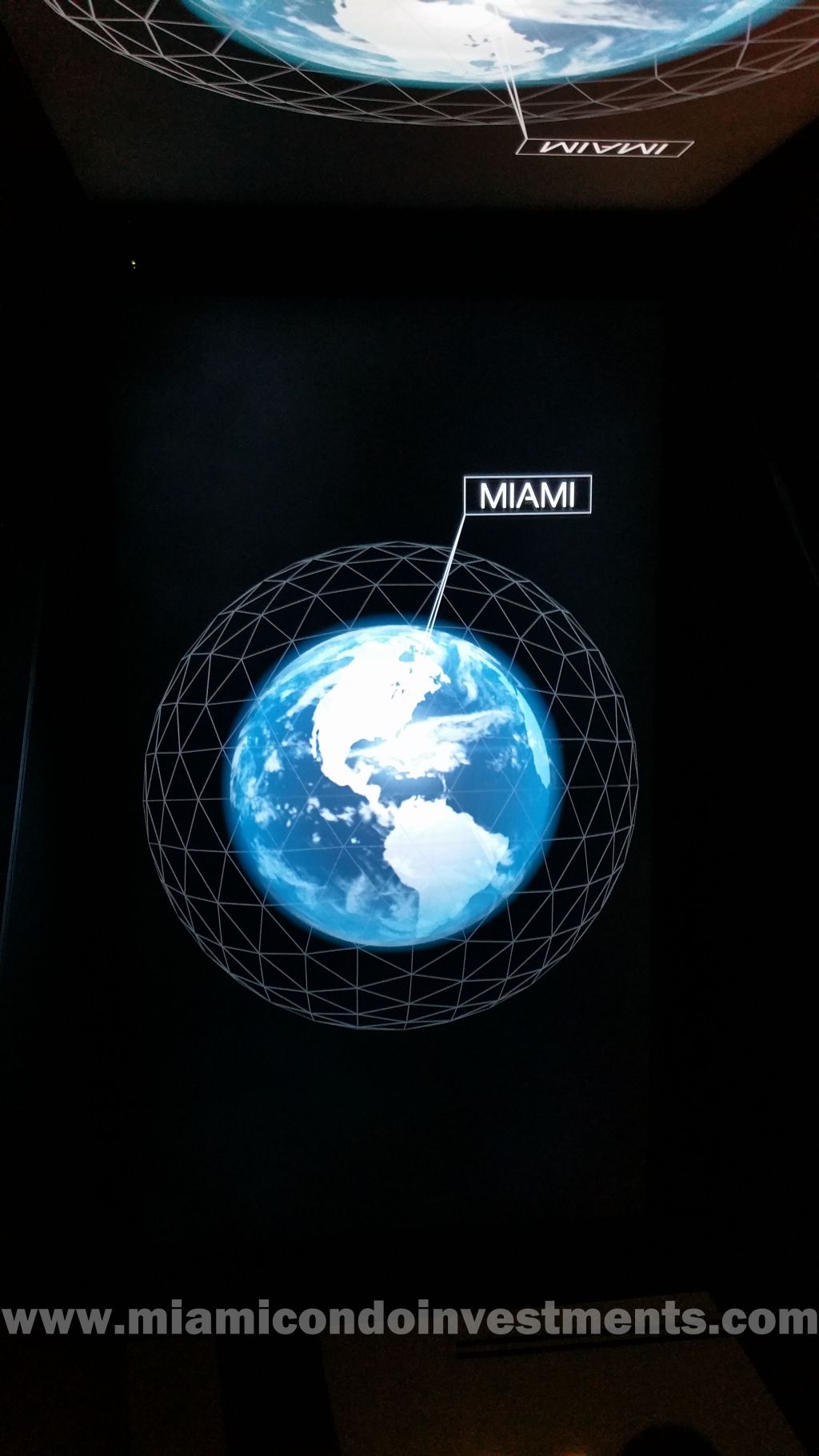 One Thousand Museum hologram box One Thousand Museum hologram box
