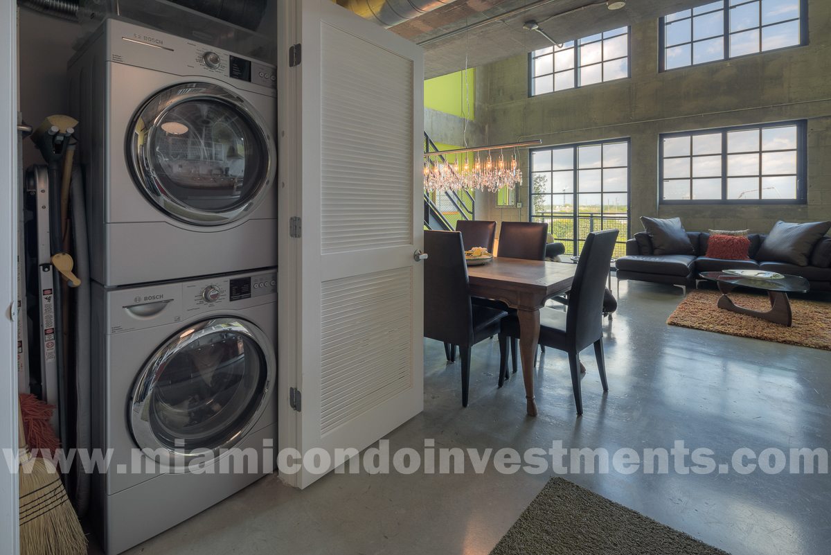 Bosch front-loading washer & Bosch front-loading dryer/steam dryer