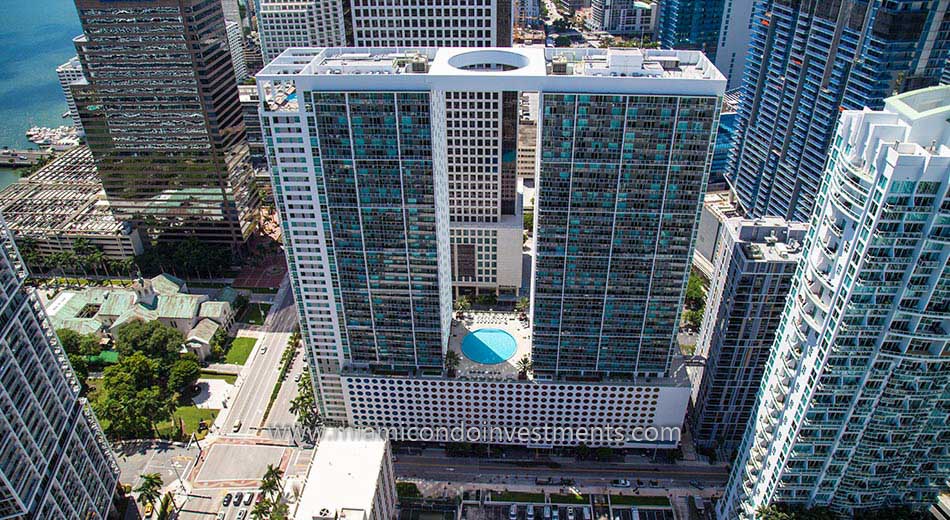 500 Brickell East