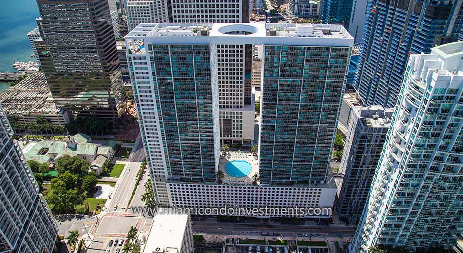 aerial view of 500 Brickell west tower condos