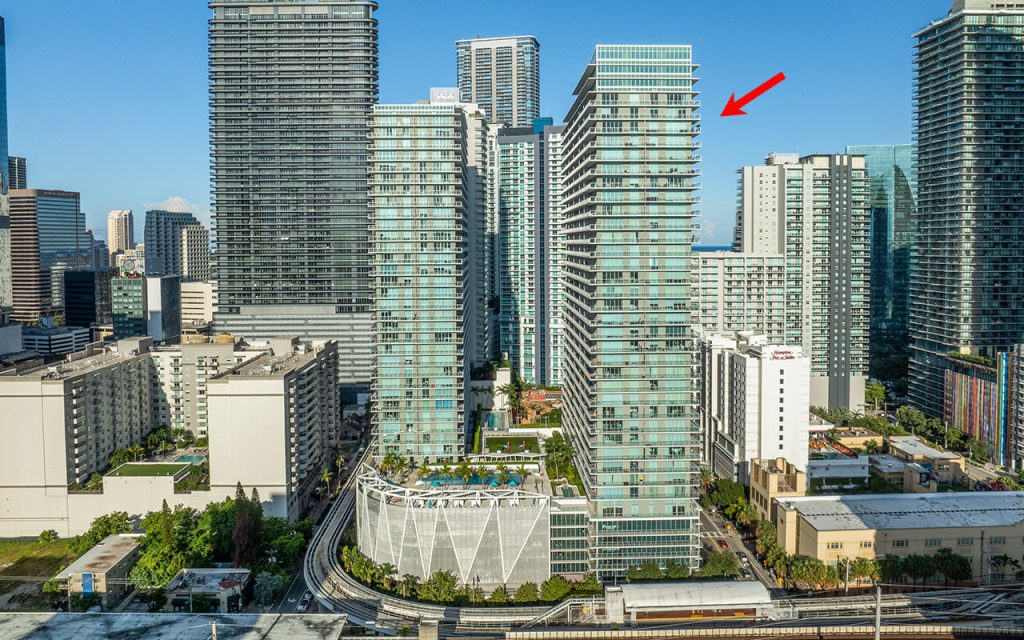 Axis on Brickell South images