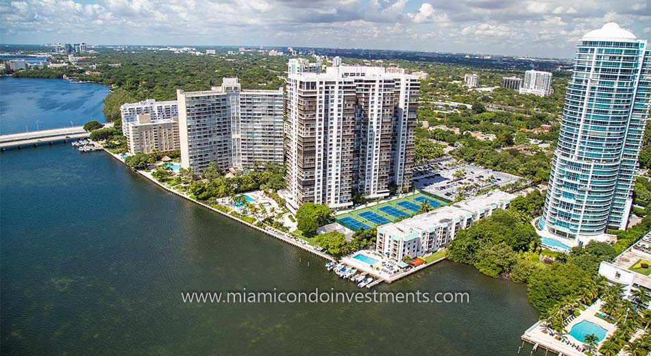 Brickell Bay Club aerial