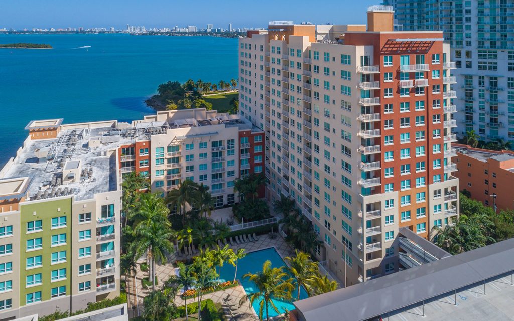 Cite on the Bay East condos at 2000 N Bayshore Drive