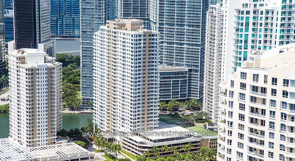 Courts Brickell Key condominiums