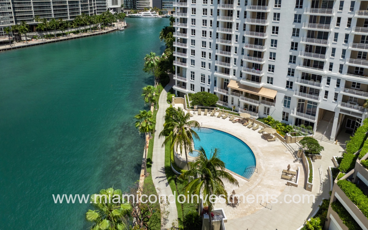 Courvoisier Courts drone of waterfront pool area