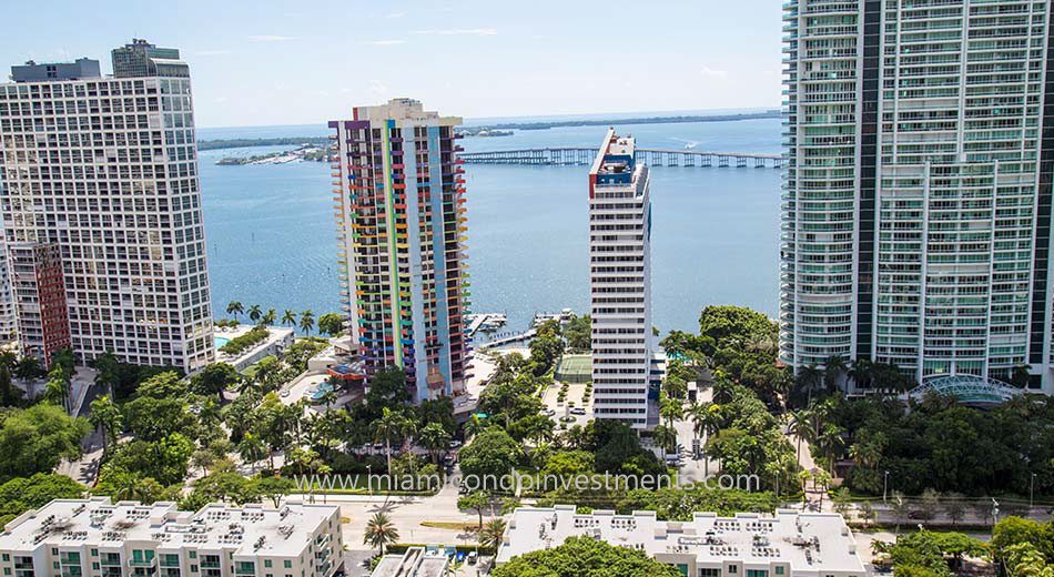 Bayfront luxury condos brickell