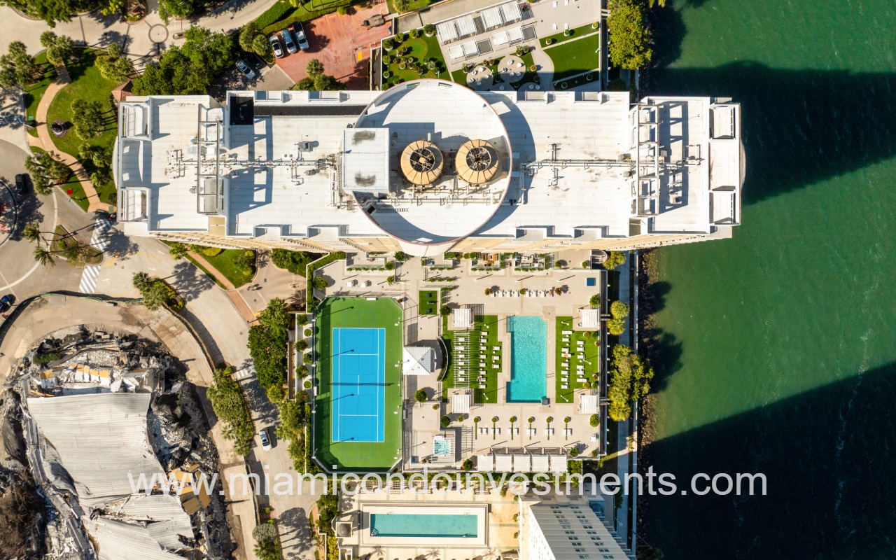 Isola aerial view of condo building roof and outdoor amenities