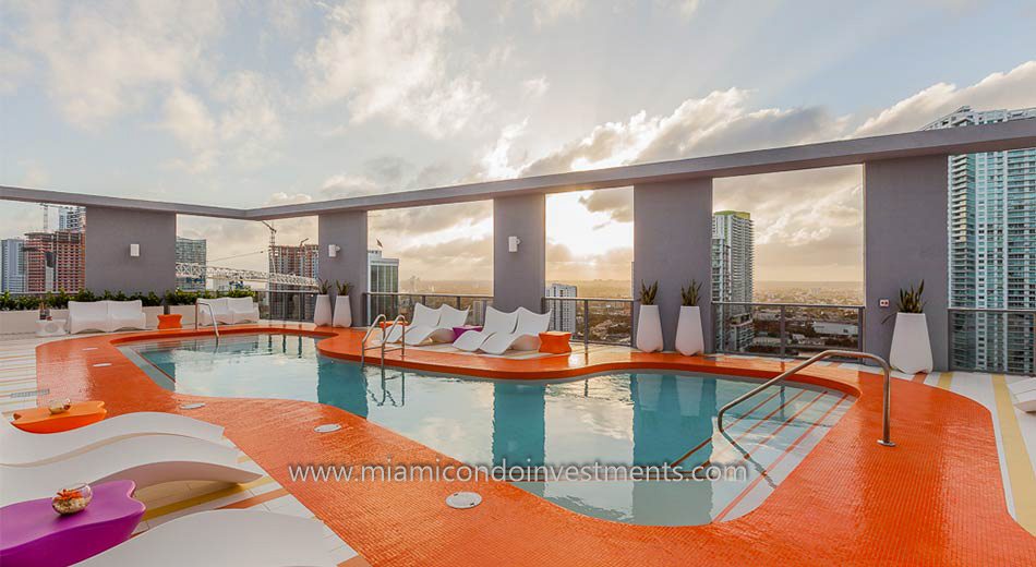 Mybrickell miami condo pool