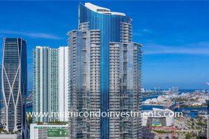 Paramount Miami Worldcenter condominium