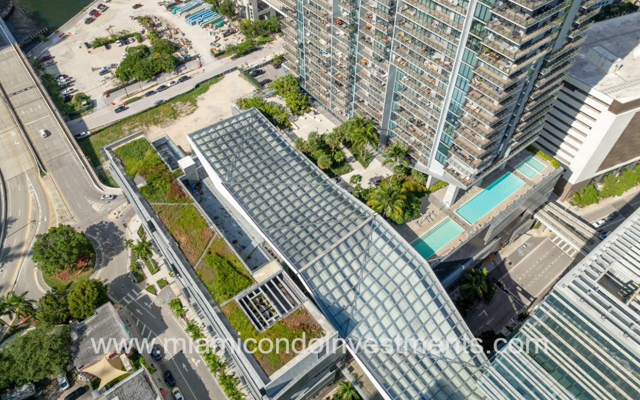 amenity deck aerial view at Reach Brickell City Centre luxury condos