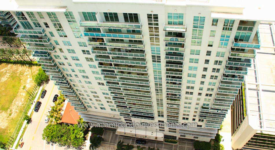 Solaris at Brickell highrise condo