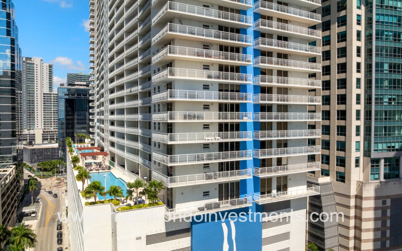 The Club at Brickell Bay drone view closeup building exterior