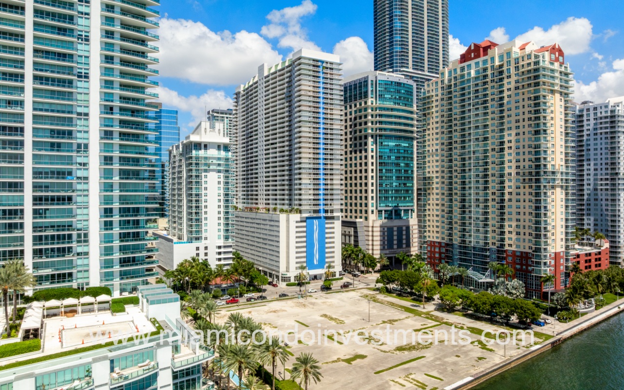The Club at Brickell Bay drone view of condo building and surrounding area