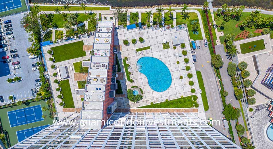 aerial view of The Palace pool deck