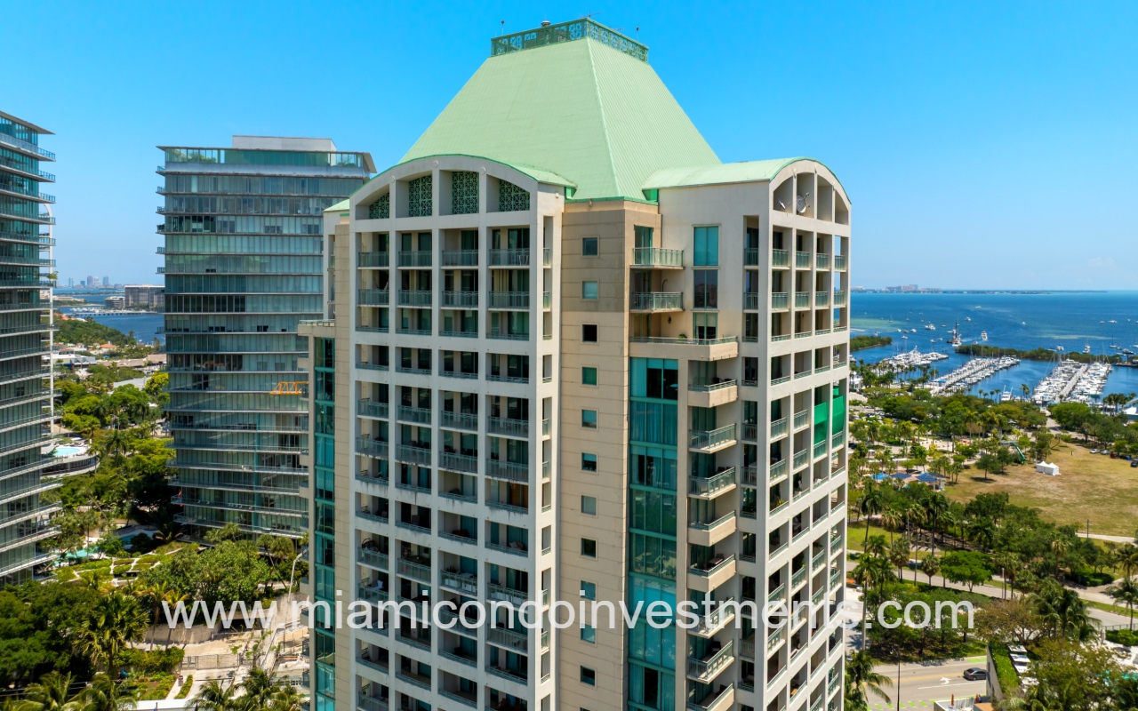 The Ritz-Carlton Residences drone of the top half of the building