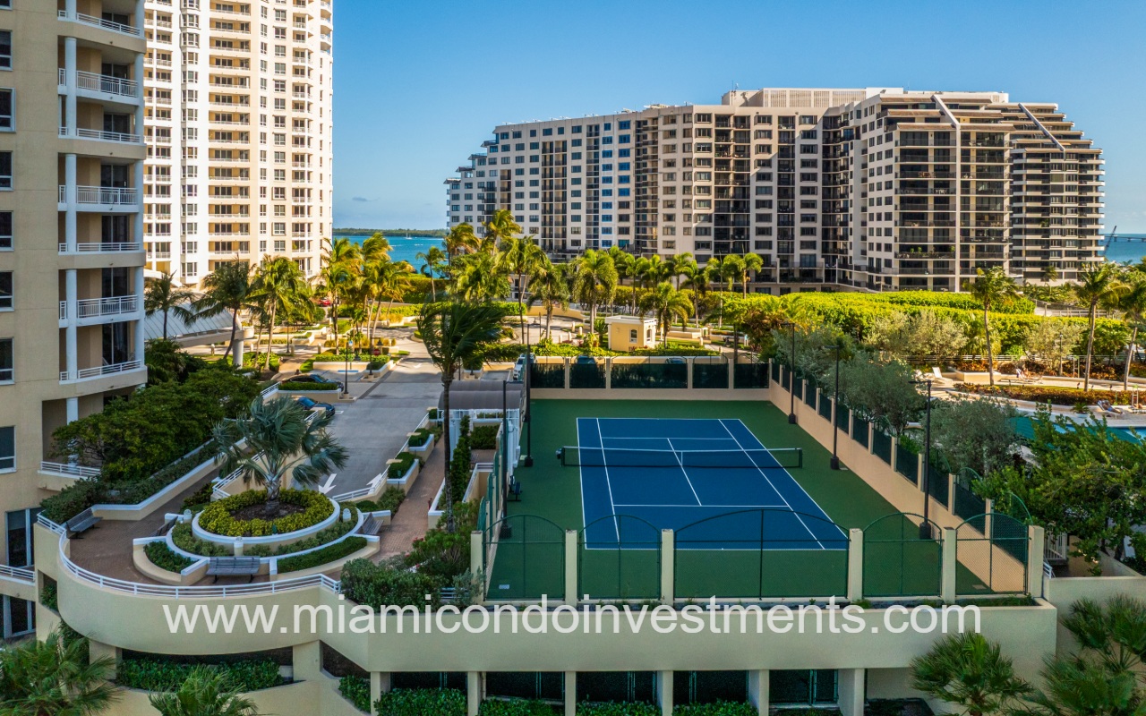 Three Tequesta Point drone view of racquetball courts