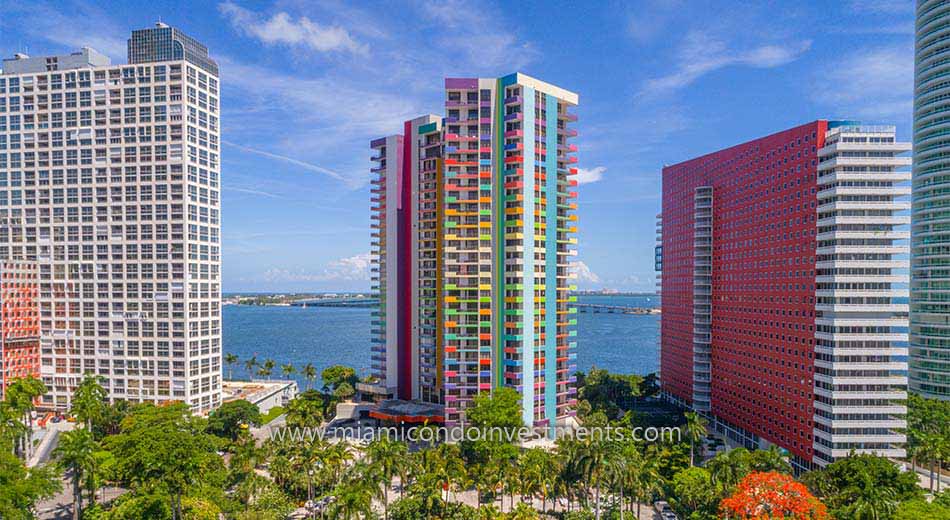 Villa Regina condos in Brickell Miami