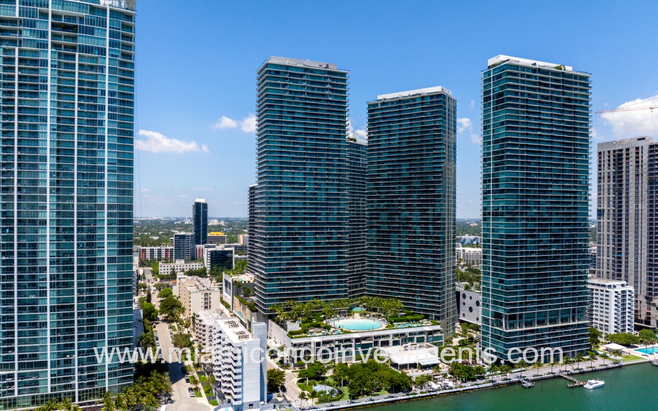 Paraiso Bay drone view of condo building and surrounding area