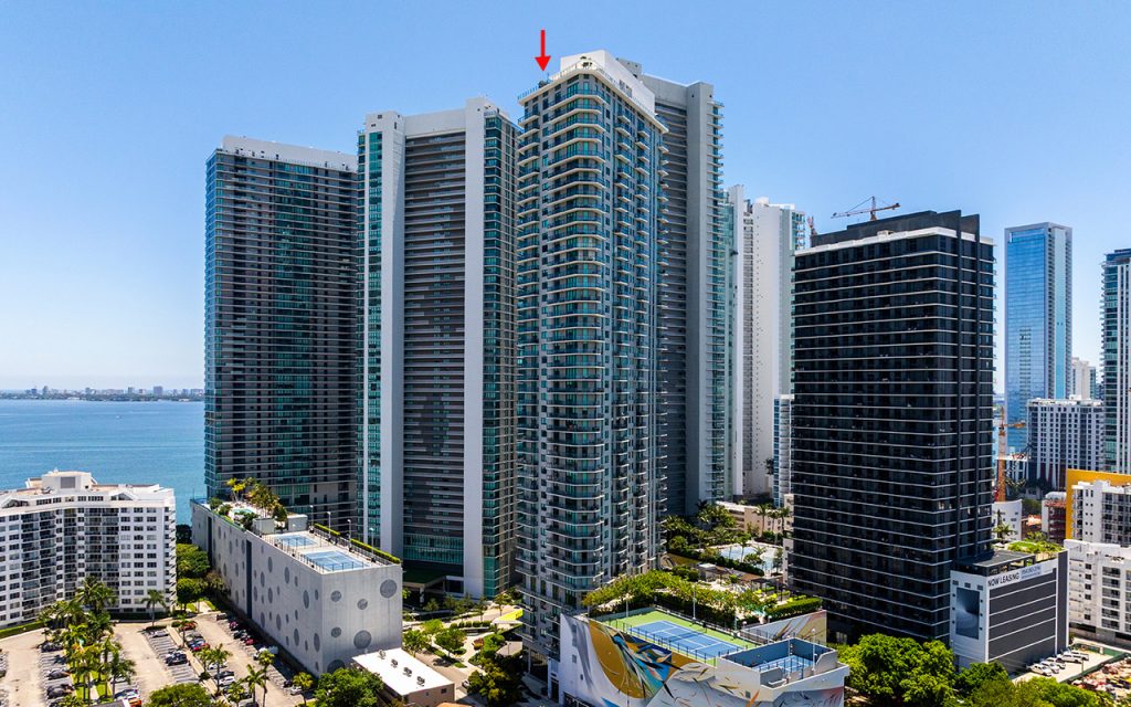 Paraiso Bayviews drone view facing condo building