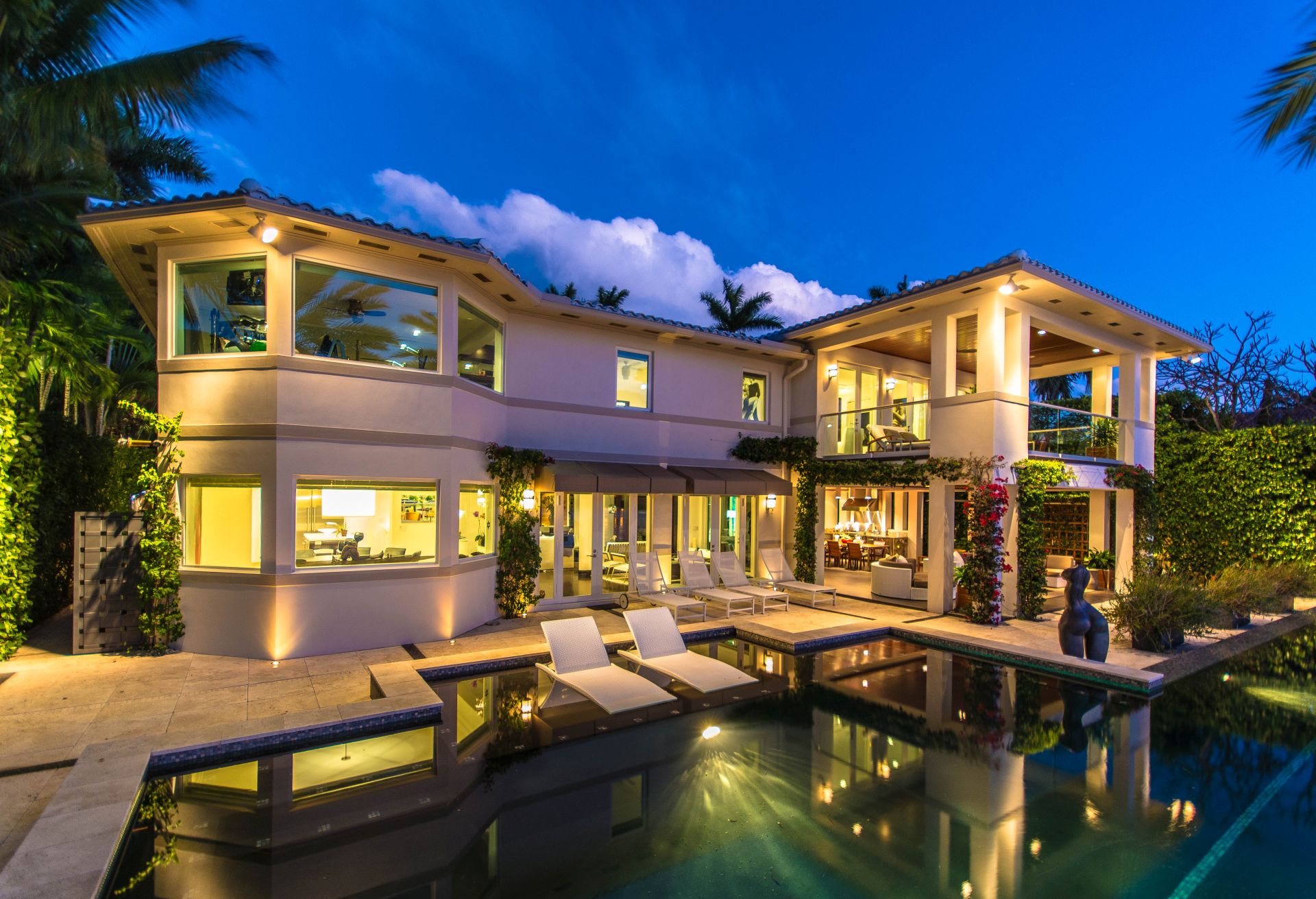 300 W Rivo Alto Miami Beach